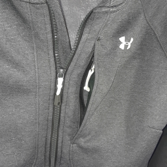 Under armour jacket - Picture 6 of 6